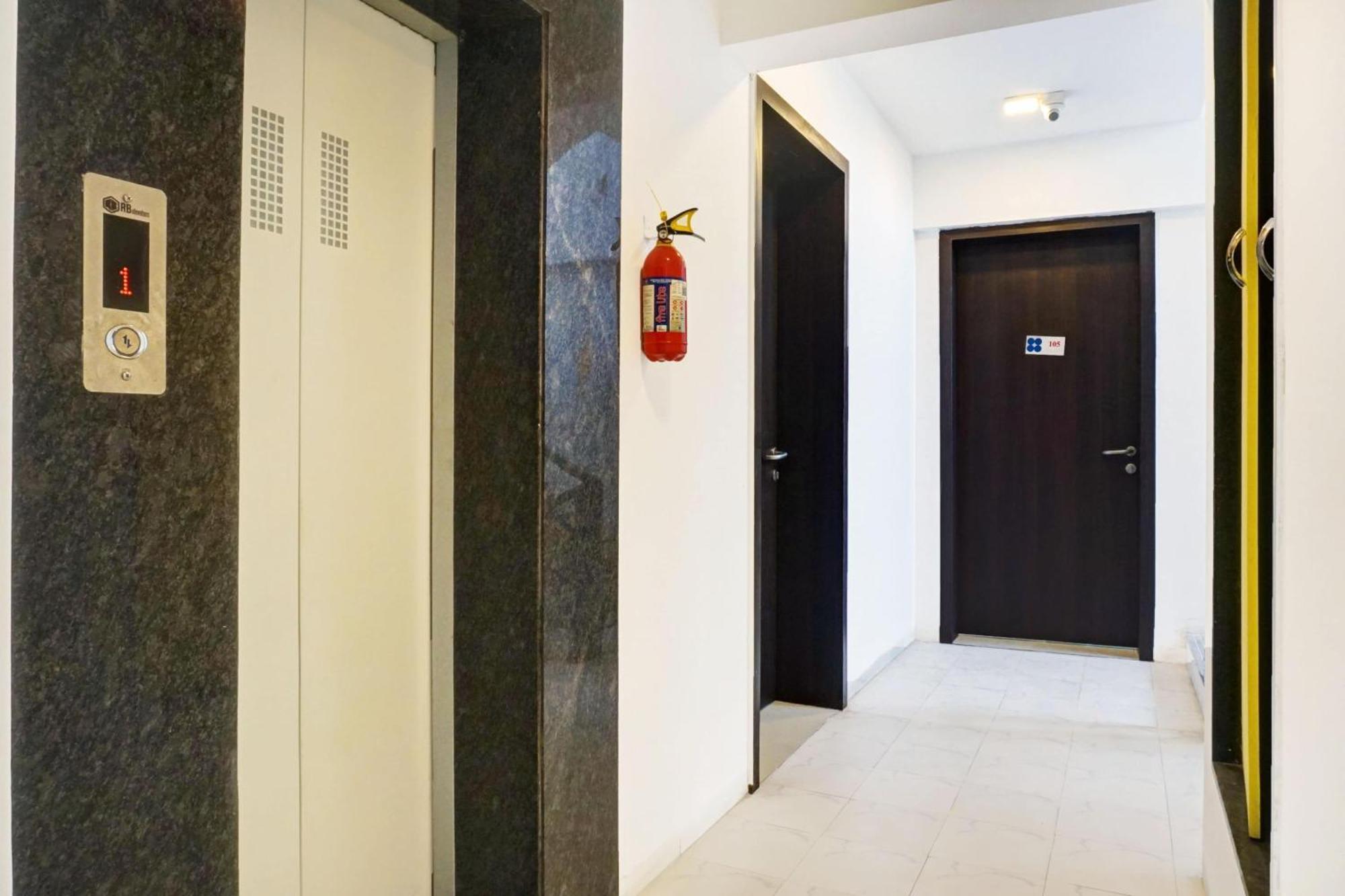 Super Aarambh Exotica Hotell Méribel Village Eksteriør bilde